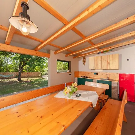 Housegreen * Sisan