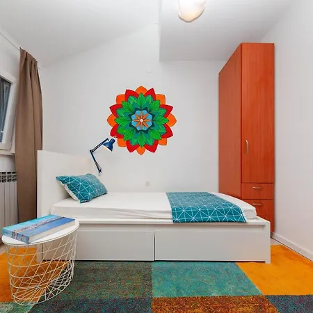 Housegreen Holiday home Sisan