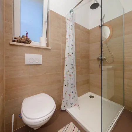 Housegreen Holiday home Sisan